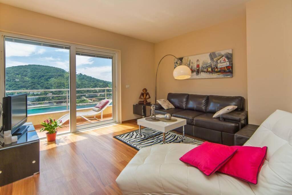 Blue Dream - Stylish Apt With Stunning Sea View 두브로브니크 외부 사진